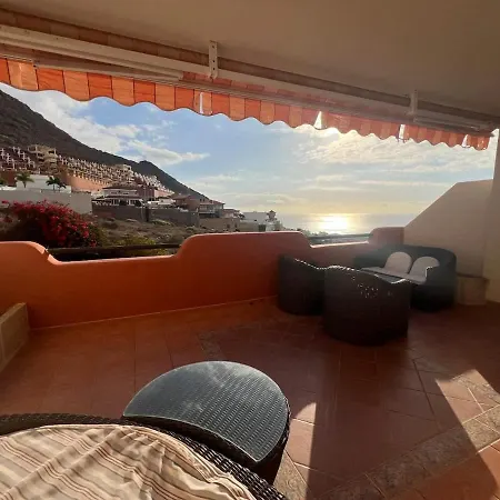 Roque Del Conde Sunsets Apartmán *